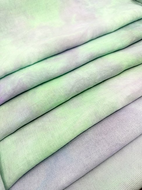 40 Count Morning Dew Linen 12x17