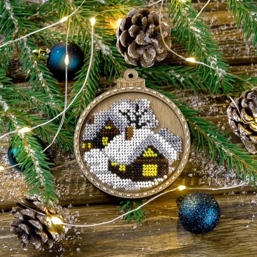 Winter Night - Christmas Ornament Wooden Bead Kit