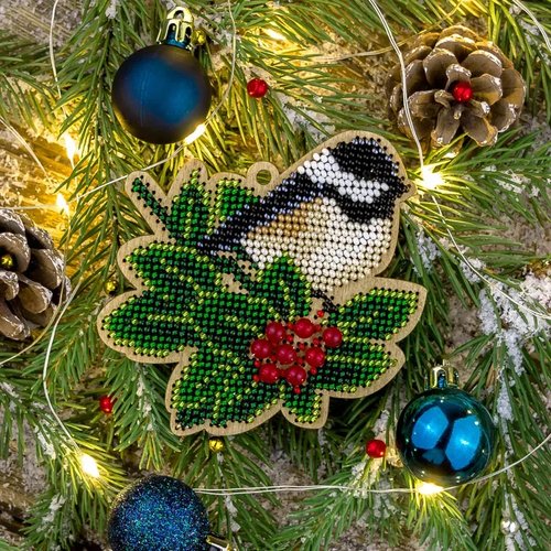 Titmouse On Holly - Christmas Ornament Wooden Bead Kit