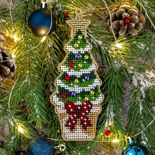 Tree In A Pot - Christmas Ornament Wooden Bead Kit