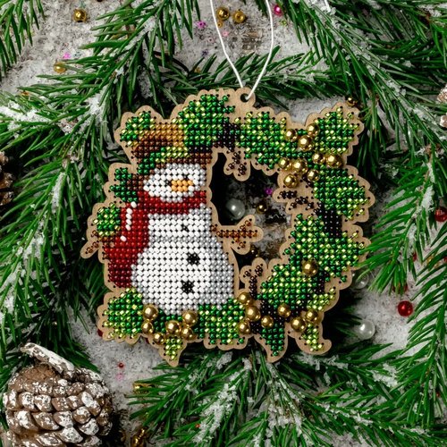 Wreath With Snowman - Christmas Ornament Wooden Bead Kit