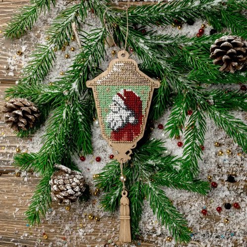 Lantern W/ Santa Claus - Christmas Ornament Wooden Bead Kit