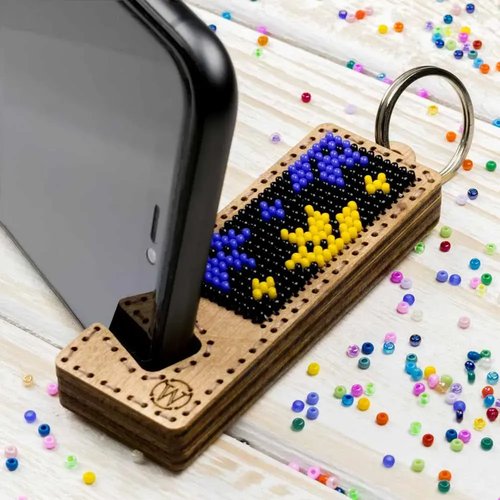 Black and Yellow Phone Stand - Ornament Wooden Bead Kit