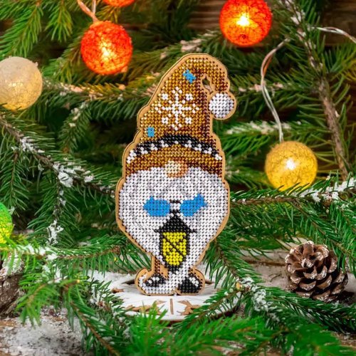 Enchanted Gnome - Christmas Ornament Wooden Bead Kit