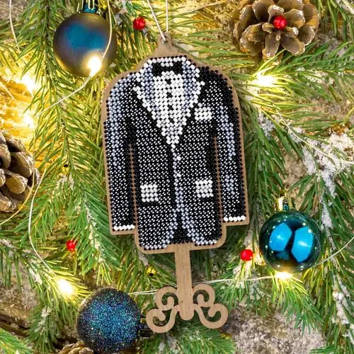 Business Chic - Christmas Ornament Wooden Bead Kit