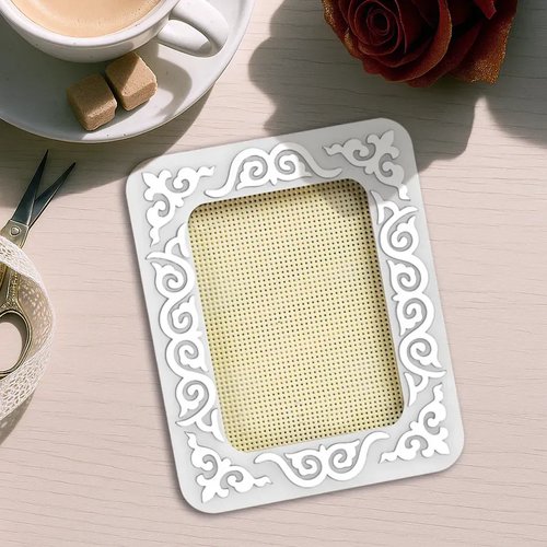 Magnetic Frame White - 4.1 x 5.1 - Fits Mini Mill Hill