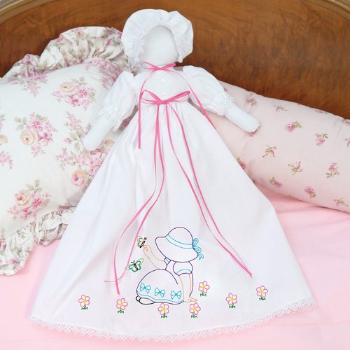 Jack Dempsey Kit Ricamo Per Federa Bambola Sunbonnet Sue, Tessuto Misto Cotone, Fai Da Te (Bianco)