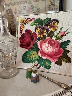 Fleurs de Paris - Cross Stitch Pattern