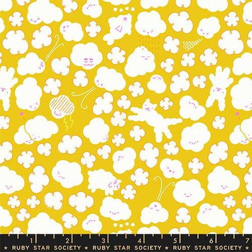 Float Cloudy Starfruit - Quilt Fabric