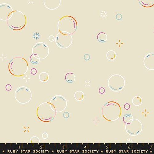 Float Bubbly Parchment - Quilt Fabric