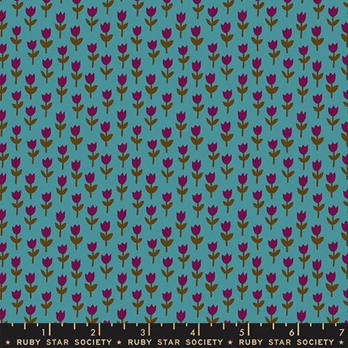 1 800 Calico Floral Storytime - Quilt Fabric