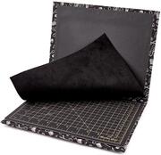 Hemline Gold Quilter Cutting Mat, different perspective #1. Select this picture to zoom in