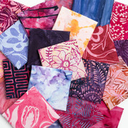 Berrylicious Batiks Leaf - Strawberry - Quilt Fabric