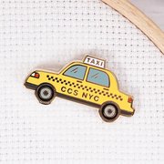 Taxi - Magnetic Needle Minder