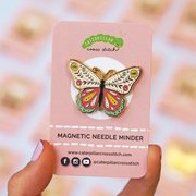 Butterfly - Magnetic Needle Minder