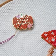 Pumpkin - Magnetic Needle Minder