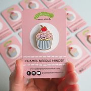 Cupcake - Magnetic Needle Minder