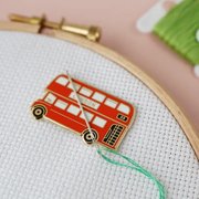 London Bus - Magnetic Needle Minder