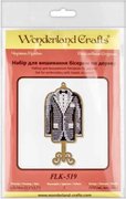Business Chic - Christmas Ornament Wooden Bead Kit, different perspective #1. Select this picture to zoom in