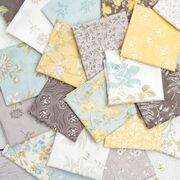 Honeybloom Milk - Quilt Fabric