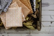 Late October Vanilla Black - Maze - Quilt Fabric
