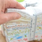 Linen Cupboard Pajamas - Chantilly Leaf - Quilt Fabric