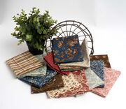 Lydias Lace Indigo - Quilt Fabric