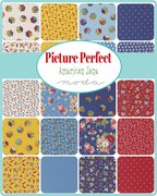 Picture Perfect Green - Hearts And Flower - Quilt Fabric