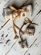 Bees & Birds Sewing Roll, Biscornu & Fob