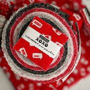 XOXO Hearts - I Heart You Lace - Quilt Fabric