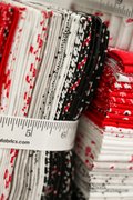 XOXO Hearts - I Heart You Lace - Quilt Fabric