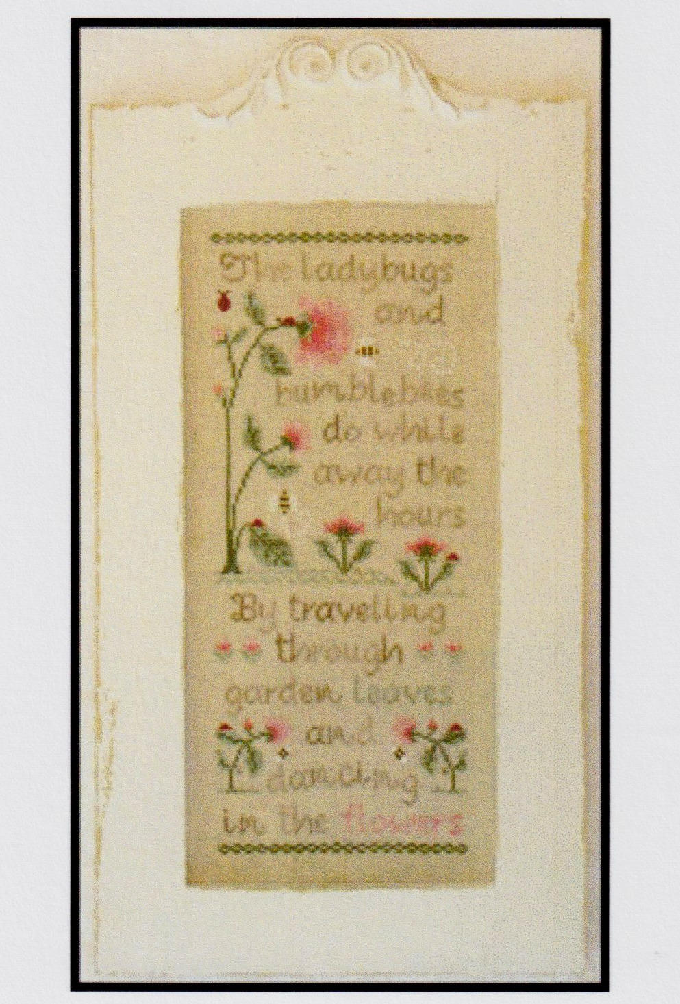 Ladybugs And Bumblebees - Cross Stitch Pattern