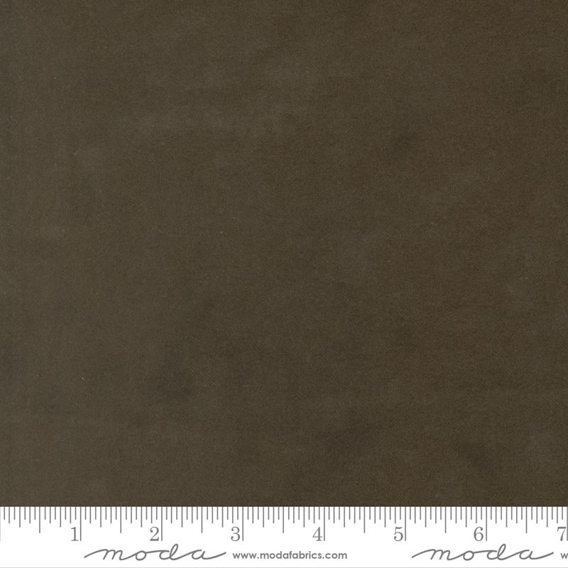 Flannel Gather Basics Mottled Forest - Quilt Fabric