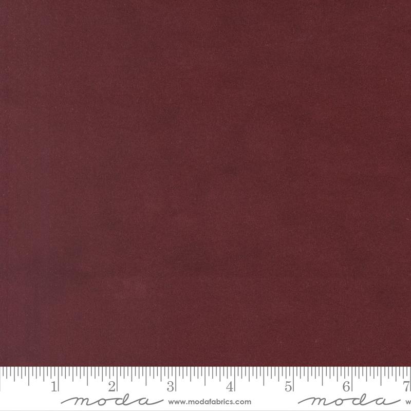Flannel Gather Basics Mottled Burgundy - Quilt Fabric