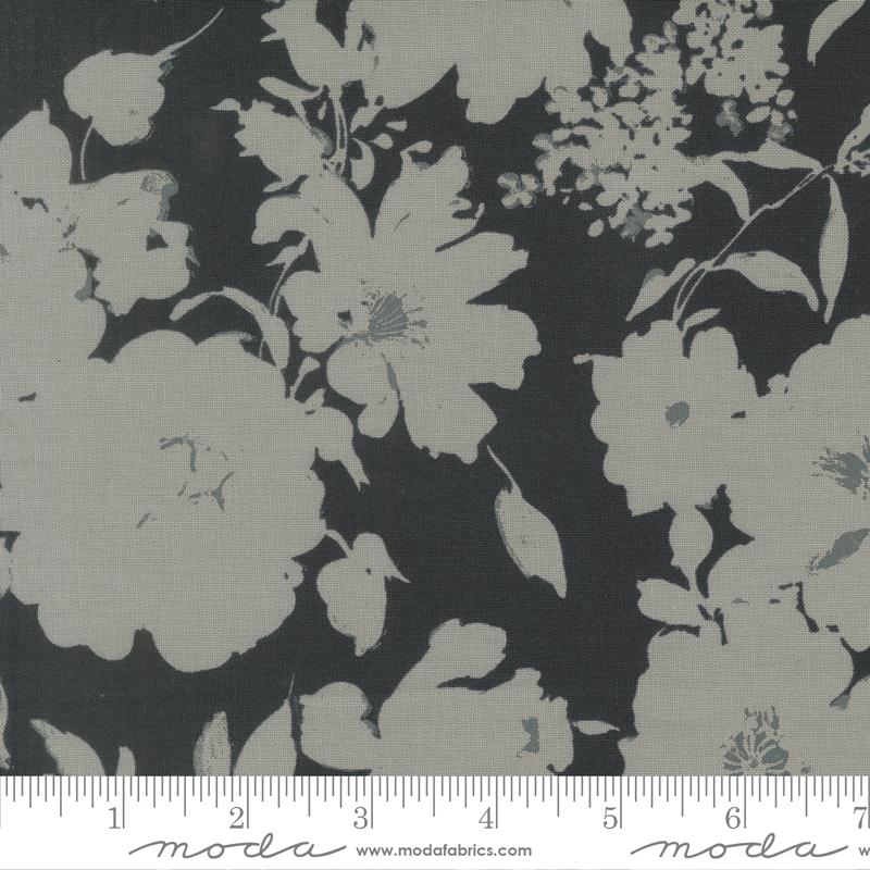 108" Arabesque Midnight - Quilt Fabric