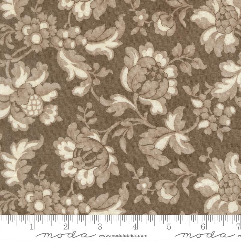 108" Dearly Beloved Sketch Dovetail - Quilt Fabric, zoomed in. Select this picture to zoom back out.