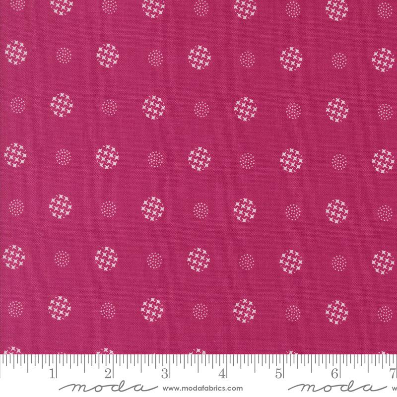Color Crush Dotted - Magenta - Quilt Fabric
