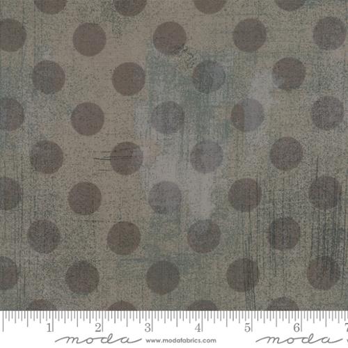 108" Grunge Hits Spot Grey Couture - Quilt Fabric