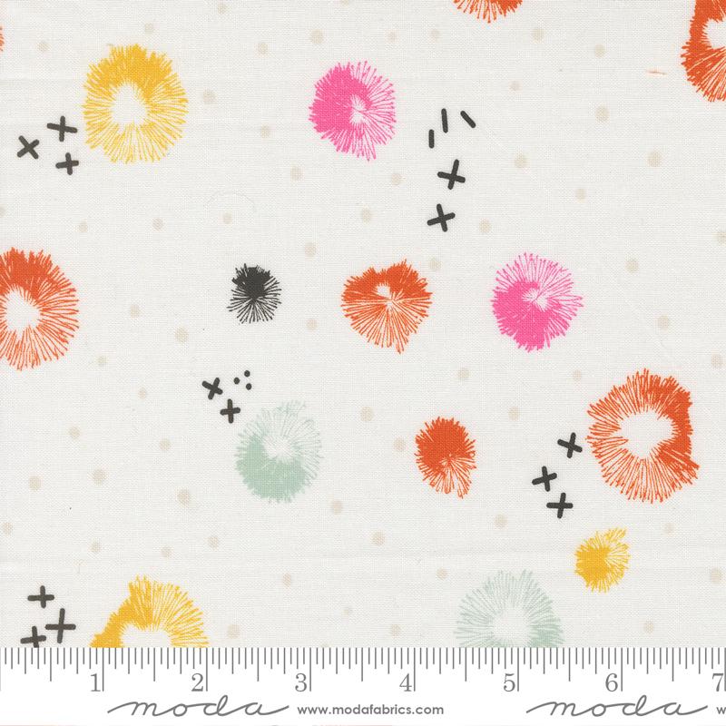 Balisong Blossom Coconut - Quilt Fabric