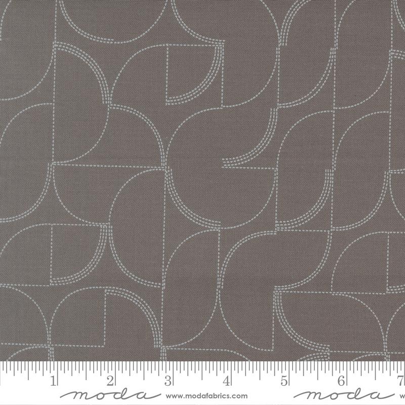 Mira Echo Graphite - Quilt Fabric