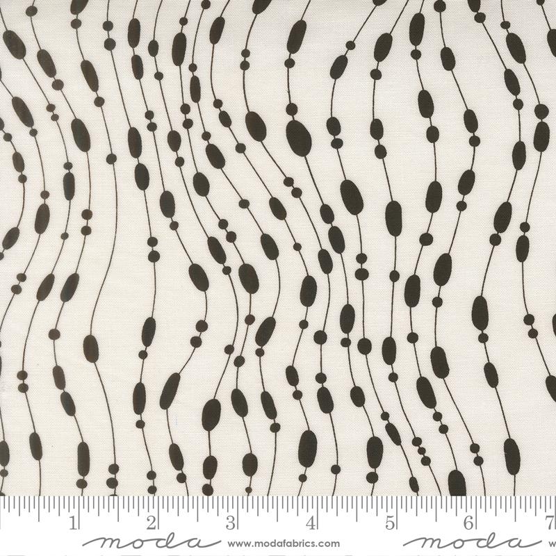 Mira Whisper Pearl - Quilt Fabric