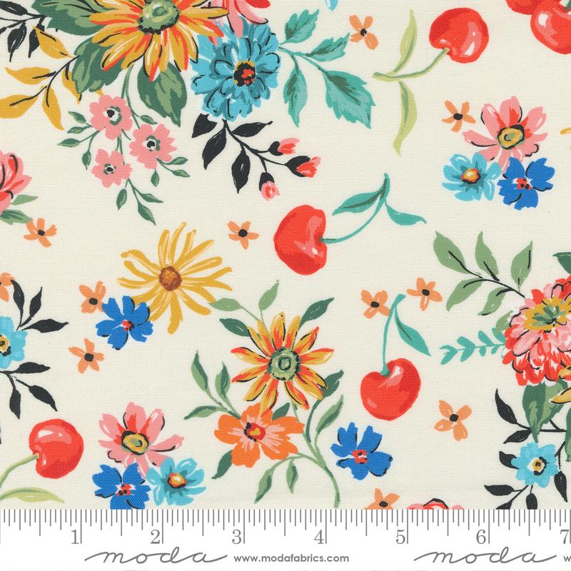 Julia Porcelain - Quilt Fabric