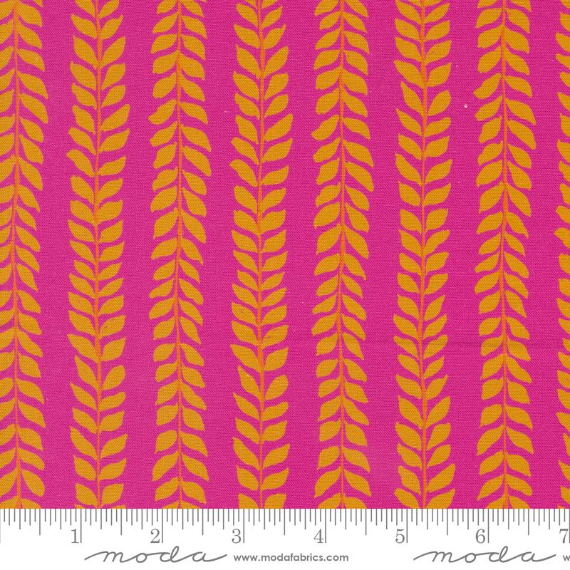 Maeve Vines Poppy - Quilt Fabric