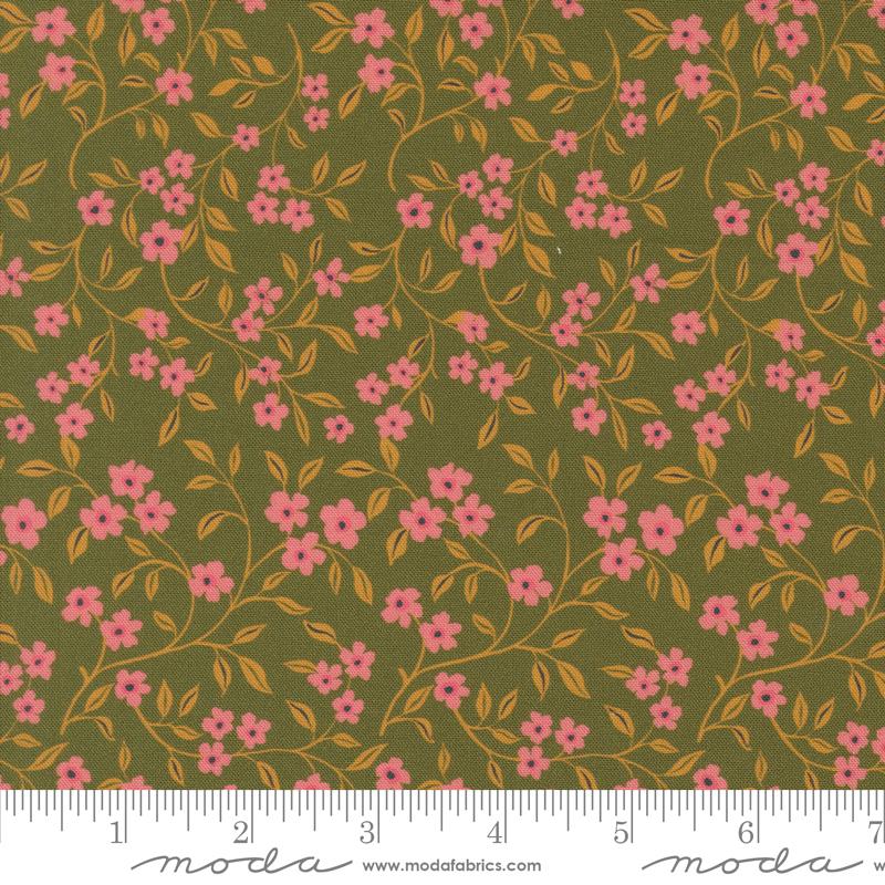 Sagewood Dogwood Avocado - Quilt Fabric