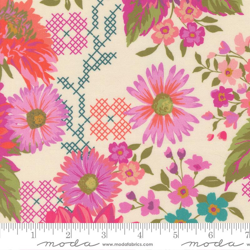 Parlor Happy Blooms Cream - Quilt Fabric