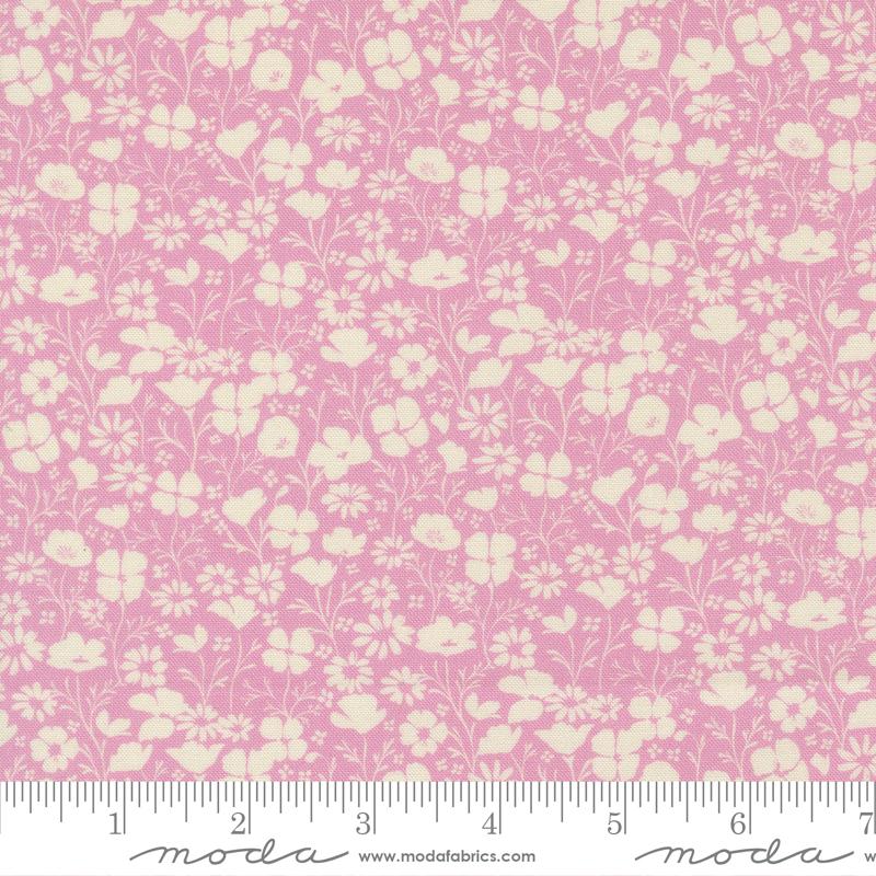 Cannon Beach Poppy Sweet Pea - Quilt Fabric