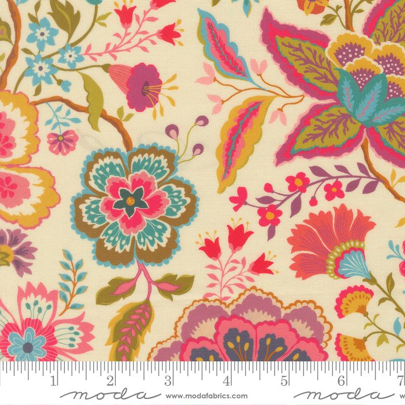 Sitara Jasmine Paisley Cream - Quilt Fabric, zoomed in. Select this picture to zoom back out.