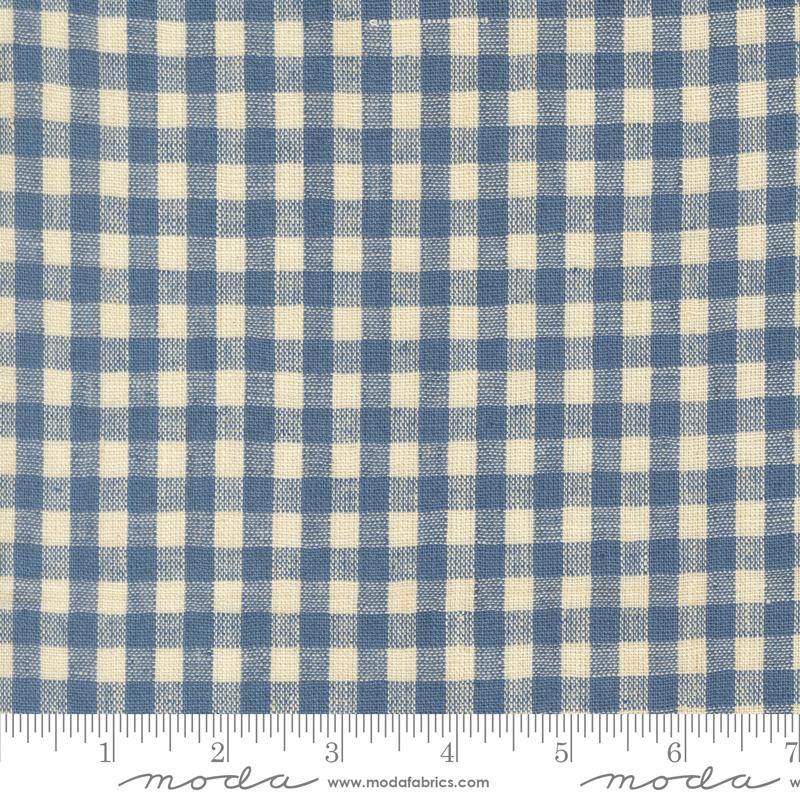 Larkspur Linen Wovens Delft Gingham - Quilt Fabric, zoomed in. Select this picture to zoom back out.