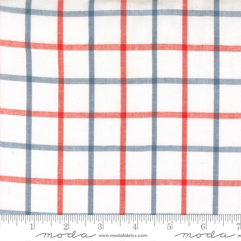 Stars & Stripes Wovens Gingham American - Quilt Fabric, zoomed in. Select this picture to zoom back out.