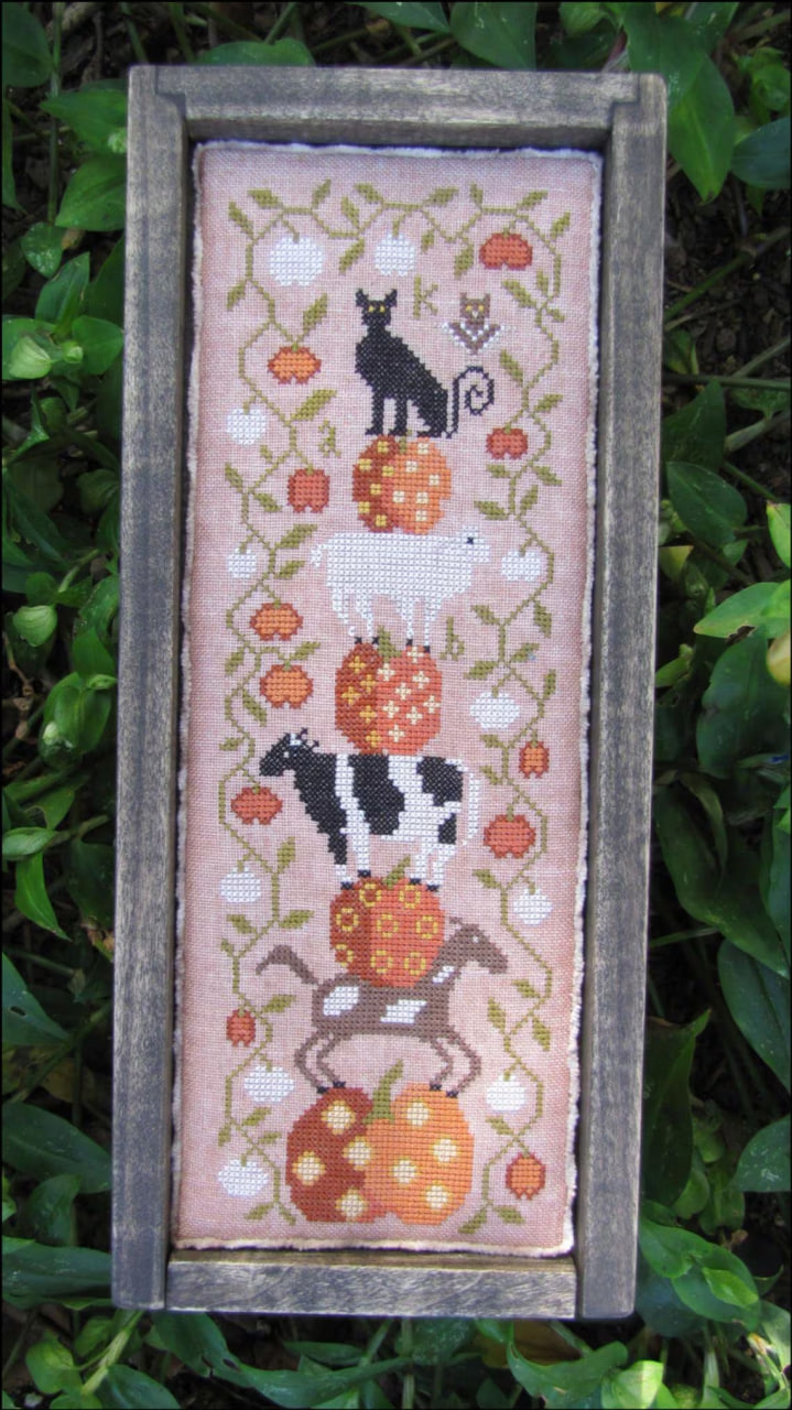 Halloween on the Farm - Cross Stitch Pattern